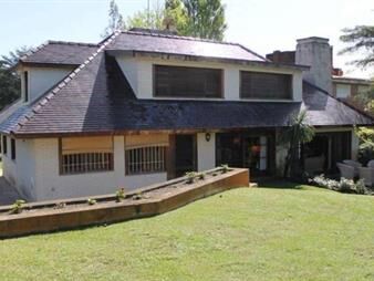 https://web5.gallito.com.uy/susena-inversiones-vende-mansion-carrasco-inmuebles-25241615