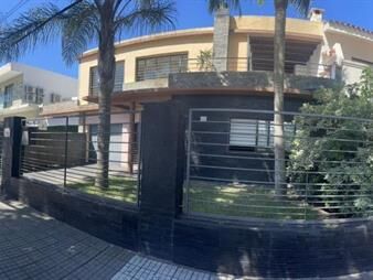 https://web5.gallito.com.uy/susena-inversiones-alquila-casa-en-carrasco-sur-inmuebles-25261101