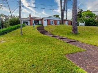 https://www.gallito.com.uy/alquiler-invernal-casa-5-dormitorios-san-rafael-inmuebles-25281852