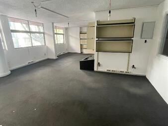 https://web5.gallito.com.uy/oficinas-y-subsuelo-de-cocheras-inmuebles-25330719