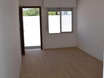 https://www.gallito.com.uy/se-vende-tipo-casa-ph-carrasco-nort-calzada-lateral-wilson-f-inmuebles-25343480