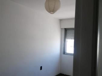 https://web5.gallito.com.uy/oportunidad-impecable-piso-alto-portero-gtos-bajos-anda-inmuebles-25347647