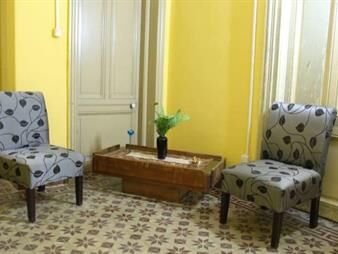 https://www.gallito.com.uy/amplisima-ideal-empresa-5-dormitorios-ph-con-renta-inmuebles-25367981