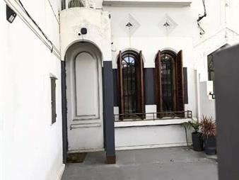 https://www.gallito.com.uy/hermosa-casa-2-dorm-c-cochera-bella-vista-inmuebles-25417191