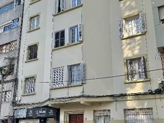 https://www.gallito.com.uy/vende-apartamento-en-cordon-sur-dos-dormitorios-un-baño-inmuebles-25483027