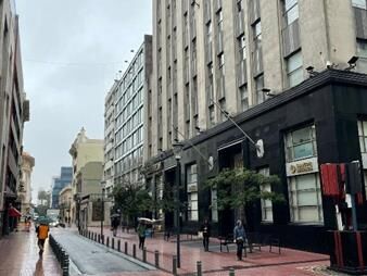 https://web5.gallito.com.uy/edificio-en-venta-con-locales-comerciales-ciudad-vieja-inmuebles-25504934