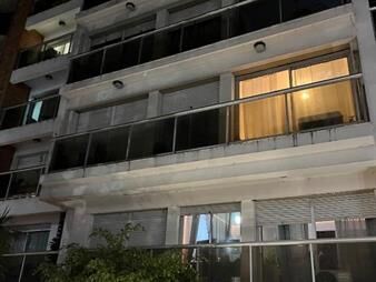 https://www.gallito.com.uy/impecable-apto-amueblado-prox-a-21-de-setiembre-y-sarmiento-inmuebles-21335619