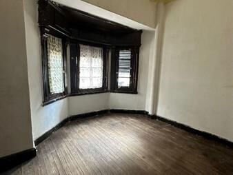 https://web5.gallito.com.uy/padron-con-edificio-y-casa-a-la-venta-en-ciudad-vieja-inmuebles-25519341