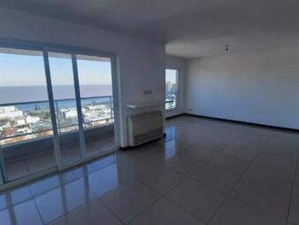 https://web5.gallito.com.uy/alquiler-apto-3-dormitorios-3-baños-y-2-cocheras-inmuebles-25573942