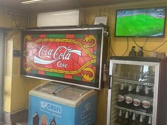 https://web5.gallito.com.uy/susena-inversiones-vende-roy-restaurante-inmuebles-25587697