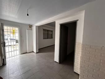 https://web5.gallito.com.uy/oportunidad-casa-2-dormitorios-y-patio-consulte-ahora-inmuebles-25522846