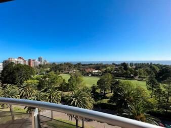 https://web5.gallito.com.uy/venta-apartamento-golf-penthouse-con-barbacoa-de-uso-exclusi-inmuebles-25679498