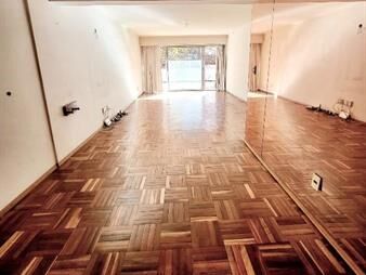 https://www.gallito.com.uy/edificio-de-constructora-candia-2-garages-inmuebles-25460486