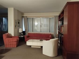 https://web5.gallito.com.uy/gran-apto-de-3-dormitorios-y-patio-inmuebles-25835459
