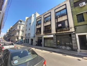 https://www.gallito.com.uy/baldovino-escritorio-en-el-corazon-de-la-ciudad-vieja-inmuebles-23640203