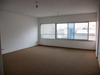 https://www.gallito.com.uy/venta-oficina-en-el-centro-inmuebles-25992617