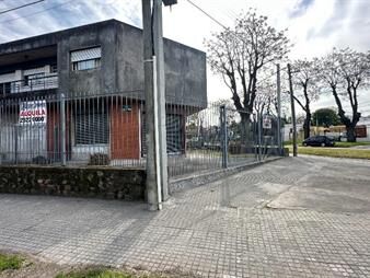 https://www.gallito.com.uy/baldovino-nuevo-centro-perez-castellanos-isabela-y-varela-inmuebles-26000559