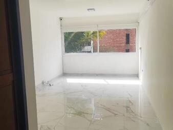 https://web5.gallito.com.uy/oficina-en-alquiler-con-gastos-comunes-incluidos-inmuebles-26130636