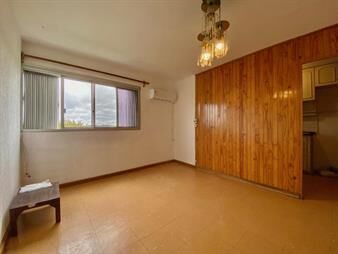 https://web5.gallito.com.uy/apartamento-3-dormitorios-euskalerria-92-inmuebles-26180966