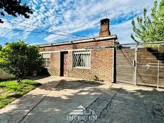 https://web5.gallito.com.uy/venta-de-3-casas-en-padron-unico-en-sayago-norte-inmuebles-26284672