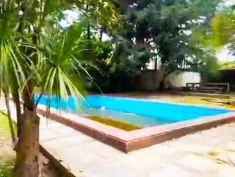 https://www.gallito.com.uy/1000m2-residencia-de-lujo-gran-parque-piscina-inmuebles-26285321