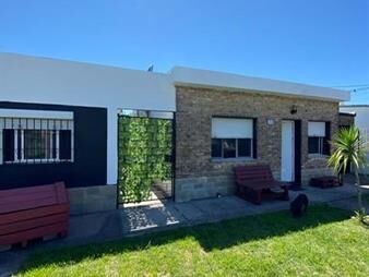 https://www.gallito.com.uy/casa-al-fte-mb-estado-conservacion-gge-galpon-inmuebles-26291302