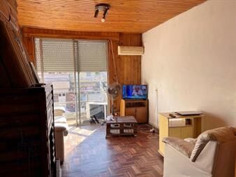 https://web5.gallito.com.uy/venta-casa-2-dormitorios-con-2-depositos-malvin-inmuebles-26347136