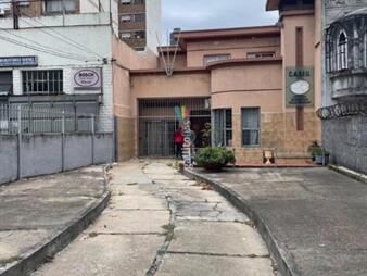 https://web5.gallito.com.uy/susena-inversiones-vende-gigante-casa-10-d-4-b-inmuebles-26385109