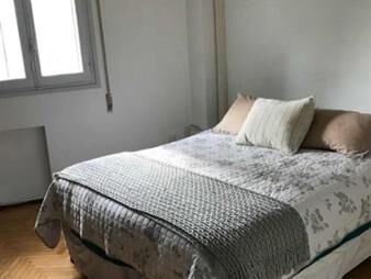 https://www.gallito.com.uy/alquiler-apartamento-de-3-dormitorios-sobre-av18-de-julio-inmuebles-26447970