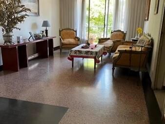 https://www.gallito.com.uy/muy-buena-localizacion-con-terraza-de-44-m2-inmuebles-26458148