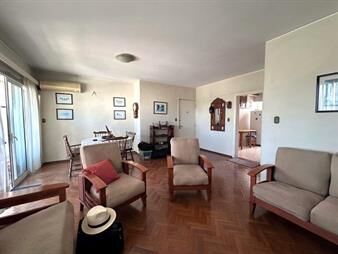 https://www.gallito.com.uy/venta-apartamento-3-dormitorios-y-garaje-en-cordon-inmuebles-27293488