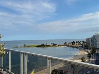 https://web5.gallito.com.uy/venta-apartamento-pocitos-penthouse-vista-con-gran-terraza-i-inmuebles-26529055