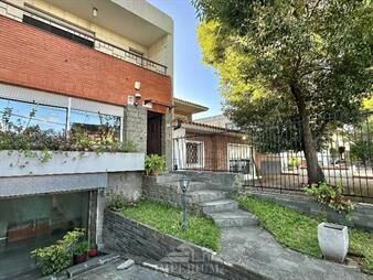 https://www.gallito.com.uy/venta-casa-de-5-dormitorios-malvin-sur-inmuebles-26556735