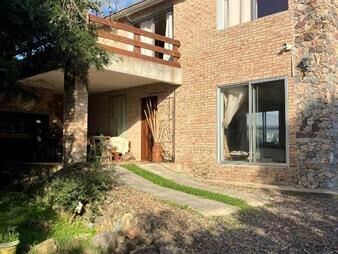 https://www.gallito.com.uy/hermosa-casa-a-todo-confort-en-villa-serrana-inmuebles-26616818