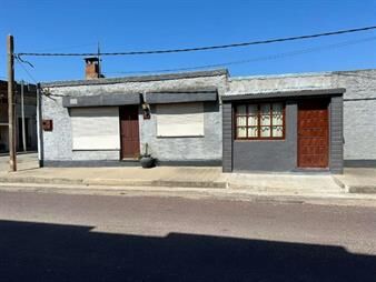 https://www.gallito.com.uy/venta-casa-monoambiente-en-rocha-inmuebles-26637080