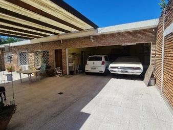 https://web5.gallito.com.uy/casa-en-carrasco-norte-inmuebles-26664386