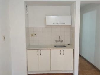 https://web5.gallito.com.uy/venta-monoambiente-sobre-18-de-julio-inmuebles-26749211