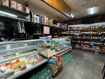 https://www.gallito.com.uy/supermercado-y-rotiseria-ciudad-vieja-con-gran-trayectoria-inmuebles-26766762