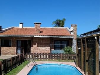 https://www.gallito.com.uy/casa-3-dormitorios-piscina-garaje-punta-gorda-inmuebles-26772355