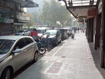 https://www.gallito.com.uy/se-alquila-local-en-el-centro-al-frente-calle-rio-negro-inmuebles-26808419