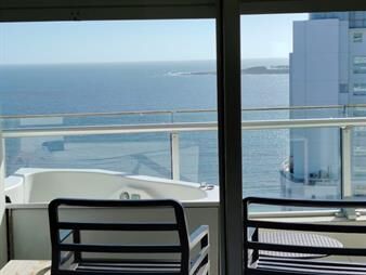 https://web5.gallito.com.uy/alquiler-apartamento-2-dormitorios-2-baños-playa-mansa-inmuebles-26825331