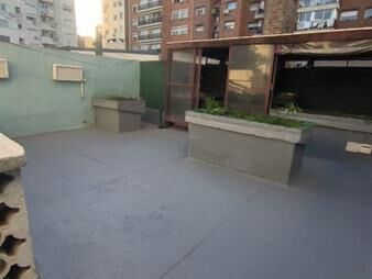 https://www.gallito.com.uy/apto-en-p-carretas-con-pario-y-parrillero-de-uso-exclusivo-inmuebles-26848433