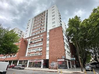 https://www.gallito.com.uy/baldovino-aguada-centro-2-dormitorios-garage-paraguay-inmuebles-26962970