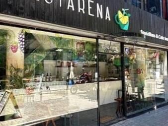 https://www.gallito.com.uy/susena-inversiones-vende-cafeteria-lujo-inmuebles-26973536