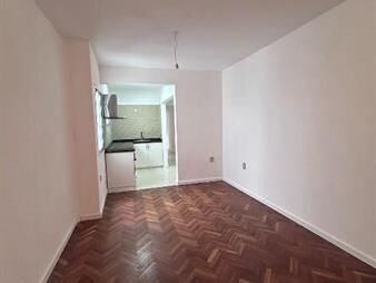 https://web5.gallito.com.uy/venta-apartamento-2-dormitorios-en-parque-rodo-inmuebles-27014735