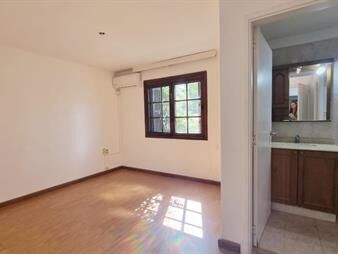 https://web5.gallito.com.uy/susena-inversiones-alquila-hermos-casa-punta-gorda-carrasco-inmuebles-27038174