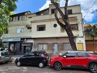 https://www.gallito.com.uy/venta-casa-pocitos-3-dormiluis-de-la-torre-y-sarmiento-inmuebles-27049496