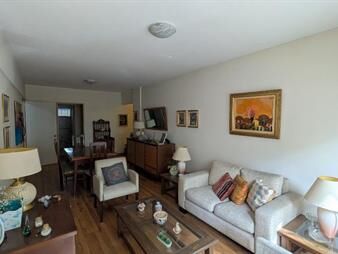 https://www.gallito.com.uy/apto-2-dorm-pocitos-con-estar-y-terraza-inmuebles-27535209