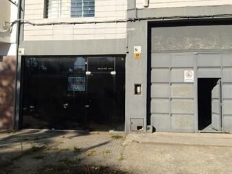 https://www.gallito.com.uy/contacto-propiedades-vende-local-industrial-inmuebles-27074628