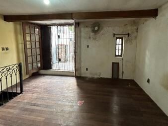 https://web5.gallito.com.uy/se-vende-ph-tipo-casa-en-cordon-sur-para-reciclar-gaboto-inmuebles-27007225